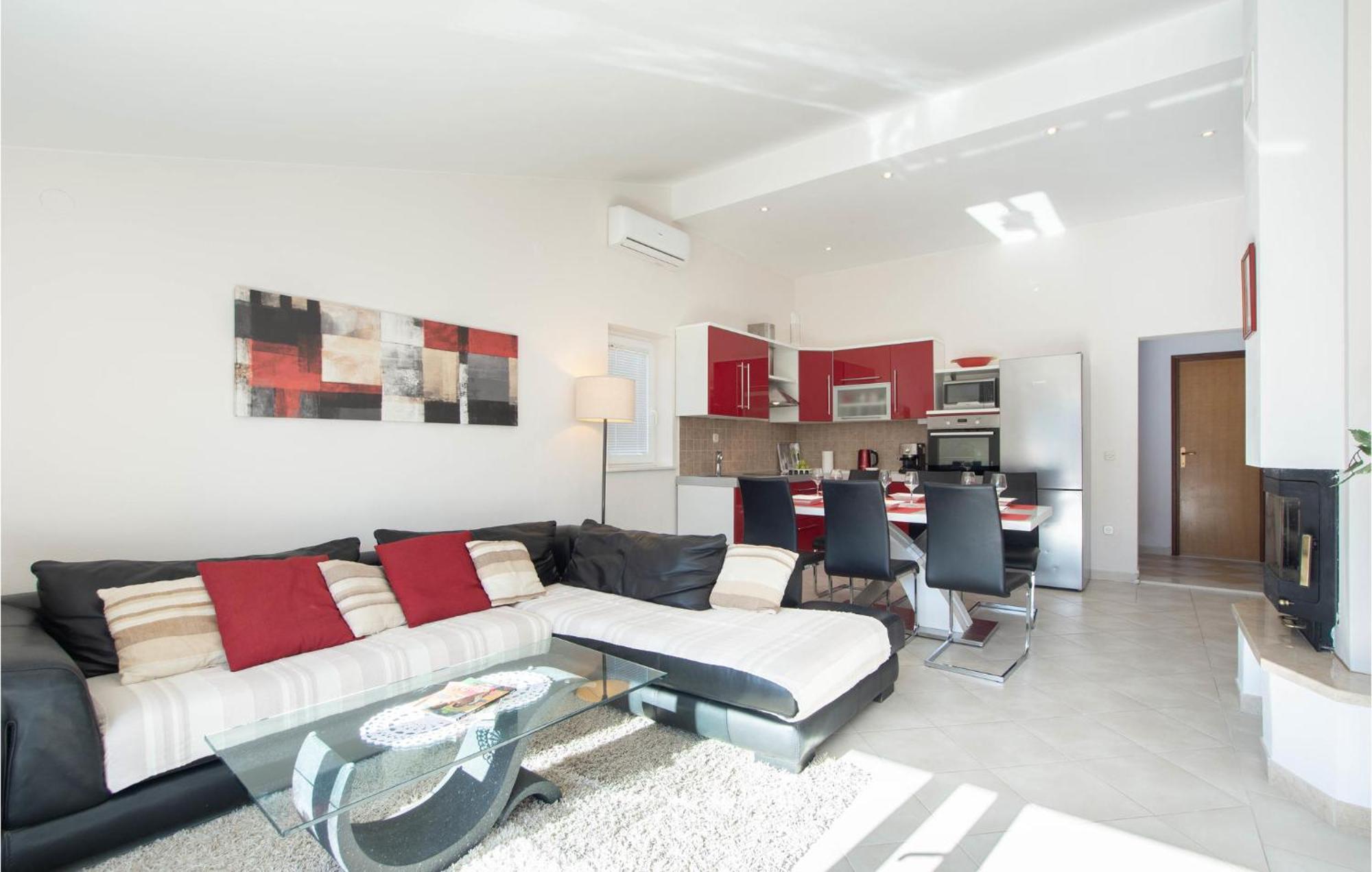 Nice Apartment In Ostrvica With Kitchen Zewnętrze zdjęcie